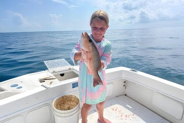 Bay Fishing - service